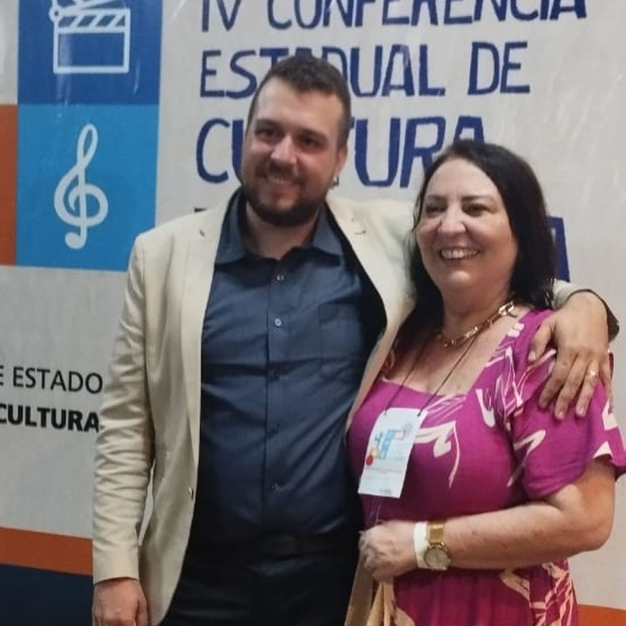 🤩Secretária de Cultura e Turismo de Itabaiana é nomeada para o Conselho Estadual, representando a FAMUP 🏼A convite do Secretário de Estado da Cultura, Pedro Santos, e pelo reconhecimento do trabalho e contribuição que tem dado ao cenário cultural de Itabaiana, Socorro Almeida, atual Secretária de Cultura do município de Itabaiana foi nomeada nesta quinta-feira, membro do Conselho Estadual de Cultura da Paraíba. ️A nomeação da Secretária para o Conselho Estadual de Cultura destaca não apenas seu comprometimento com as iniciativas culturais em Itabaiana, mas também reconhece sua capacidade de impactar positivamente o cenário cultural em âmbito regional e estadual, conectando os municípios que incorporam a FAMUP. 🏼O prefeito Dr. Lúcio Flávio, disse que esse convite e nomeação reforça a importância do papel desempenhado pelos gestores culturais locais e de municípios do interior do estado, marca registrada na gestão do secretário, Pedro Santos e do governo do estado como uma construção de políticas e ações que visam fortalecer e enriquecer a diversidade cultural de todo o estado.
