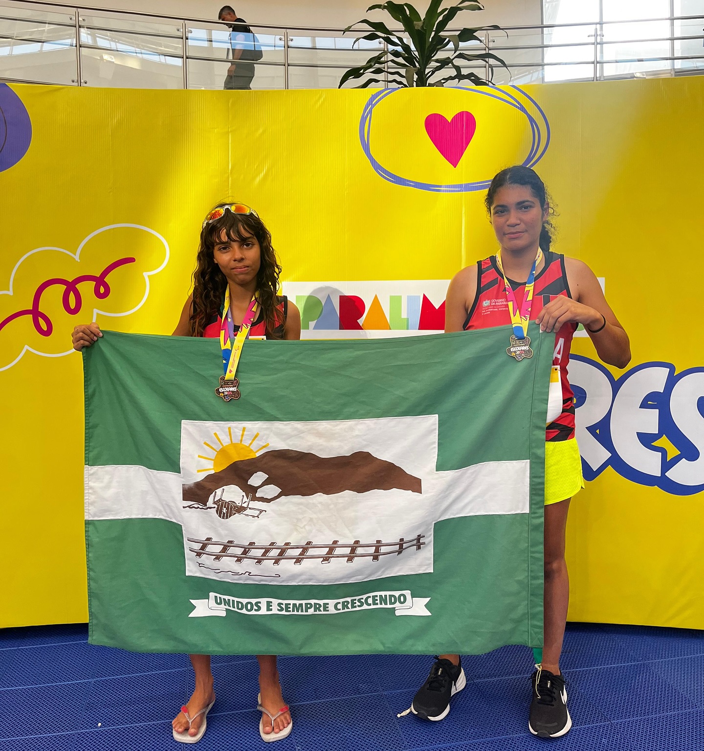️ Mais uma notícia sensacional para o esporte de Itabaiana🥇🤩Em tão pouco tempo que anunciamos a medalha de ouro do atleta Daniel, piscamos e já recebemos a noticia de que mais uma medalha de ouro 🥇 acabou de sair para mais uma atleta Itabaianense. 🥇Esmeralda, acaba de ser ouro no arremesso de dardo, e com muita alegria contabilizamos várias medalhas dos nossos atletas paralímpicos. Que venha mais!!!!