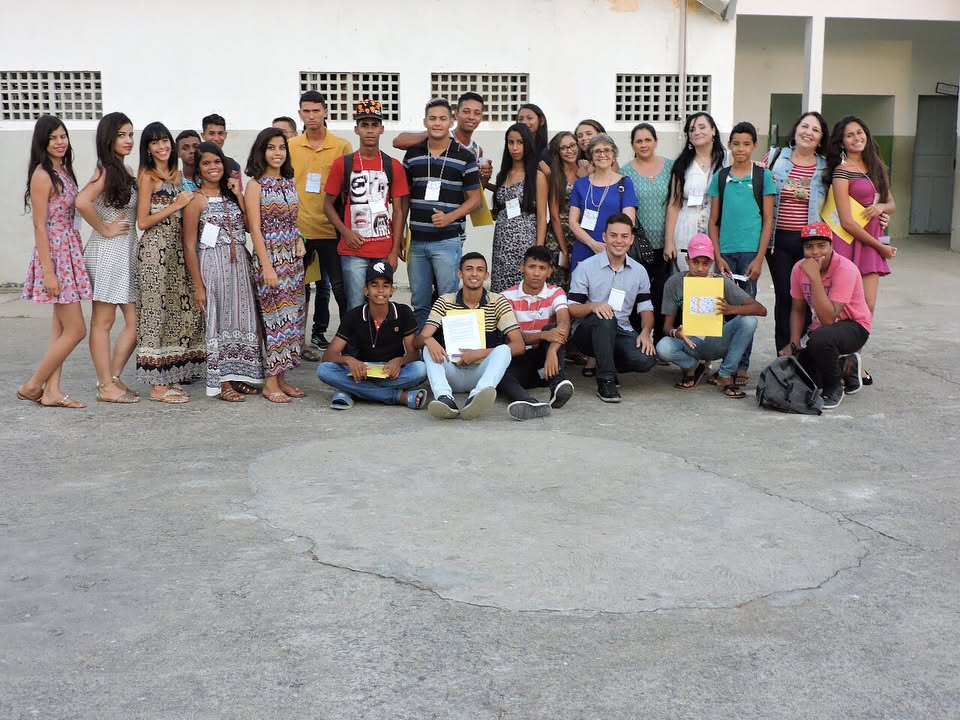 Aconteceu ontem (11), na Escola Municipal Antônio Batista Santiago, o I Seminário: Importância da Leitura ao Sucesso, promovido pela Secretaria Municipal de Educação, mediado pelo professor, Ewerton Marques.Proporcionando aos alunos, um momento de diálogo com mestres e doutores da UFPB, sobre a importância da leitura, do letramento. Uma iniciativa que a médio e longo prazo renderá bons frutos. #SEDUC#DesejoDeRenascer#RazaoDeProsperar