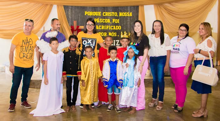 Sempre buscando estimular o melhor do indivíduo através da arte e da cultura, na última quarta-feira o Serviço de Convivência e Fortalecimento de Vínculo, festejou a páscoa proporcionando às crianças e adolescentes uma tarde diferente, marcada pela apresentação da encenação da Paixão de Cristo. 🤳🏾Confiram alguns registros: 🏾 SCFV#DesejoDeRenascer#RazãoDeProsperar