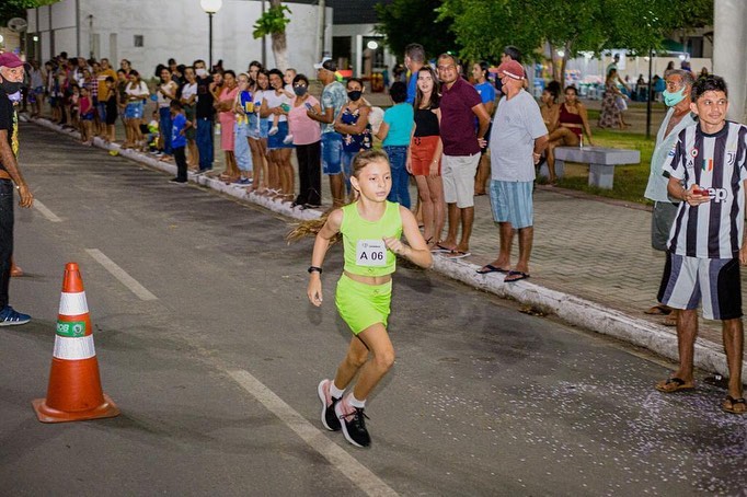 ️ Projeto Praça Viva 🏻♂️A Prefeitura Municipal de Itabaiana, junto com os patrocinadores, realizou a Corrida Mirim- 500m, e um Campeonato de Skate, na Praça Epitácio Pessoa. Ascompetições foram abertas para as crianças e adolescentes com idade entre 7 a 15 anos.️Uma programação diferenciada para nossa garotada!Todas as crianças e adolescentes mostraram o bom espírito da competição e abrilhantaram o evento. #PMI #MAISESPORTE #MAISTRABALHO