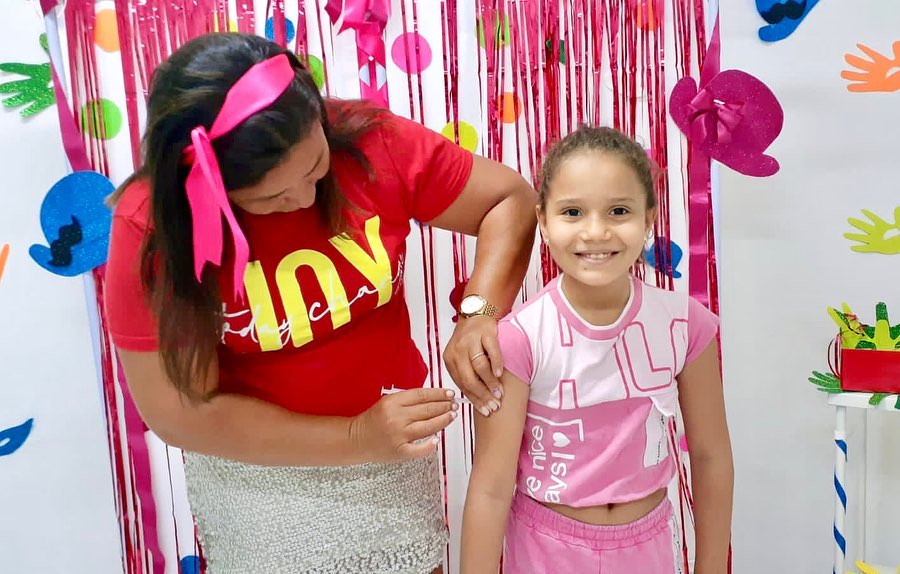Nossa Campanha de Multivacinação está sendo um sucesso! ️ À população entendeu a importância da vacinação ..Que maravilha! 🤩🤩Todas as Unidades de Saúde estão abertas até as 14hrs, nossas equipes estão esperando por você e sua família. Atualize o seu cartão de vacinas, esteja em dia com sua saúde! 🤜🏼🤛🏾.@saude_itabaiana #PMI #MAISTRABALHO